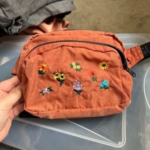 Baggu embroidered Fanny pack